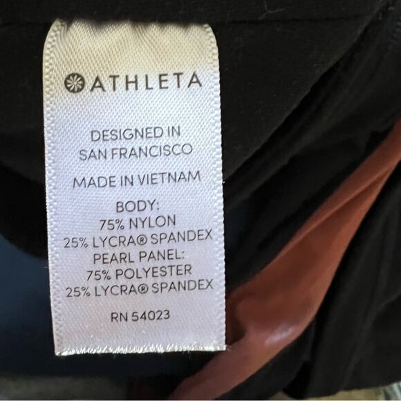 Athleta Salutation Colorblock Asym 7/8 Leggings In Powervita - Picture 9 of 10